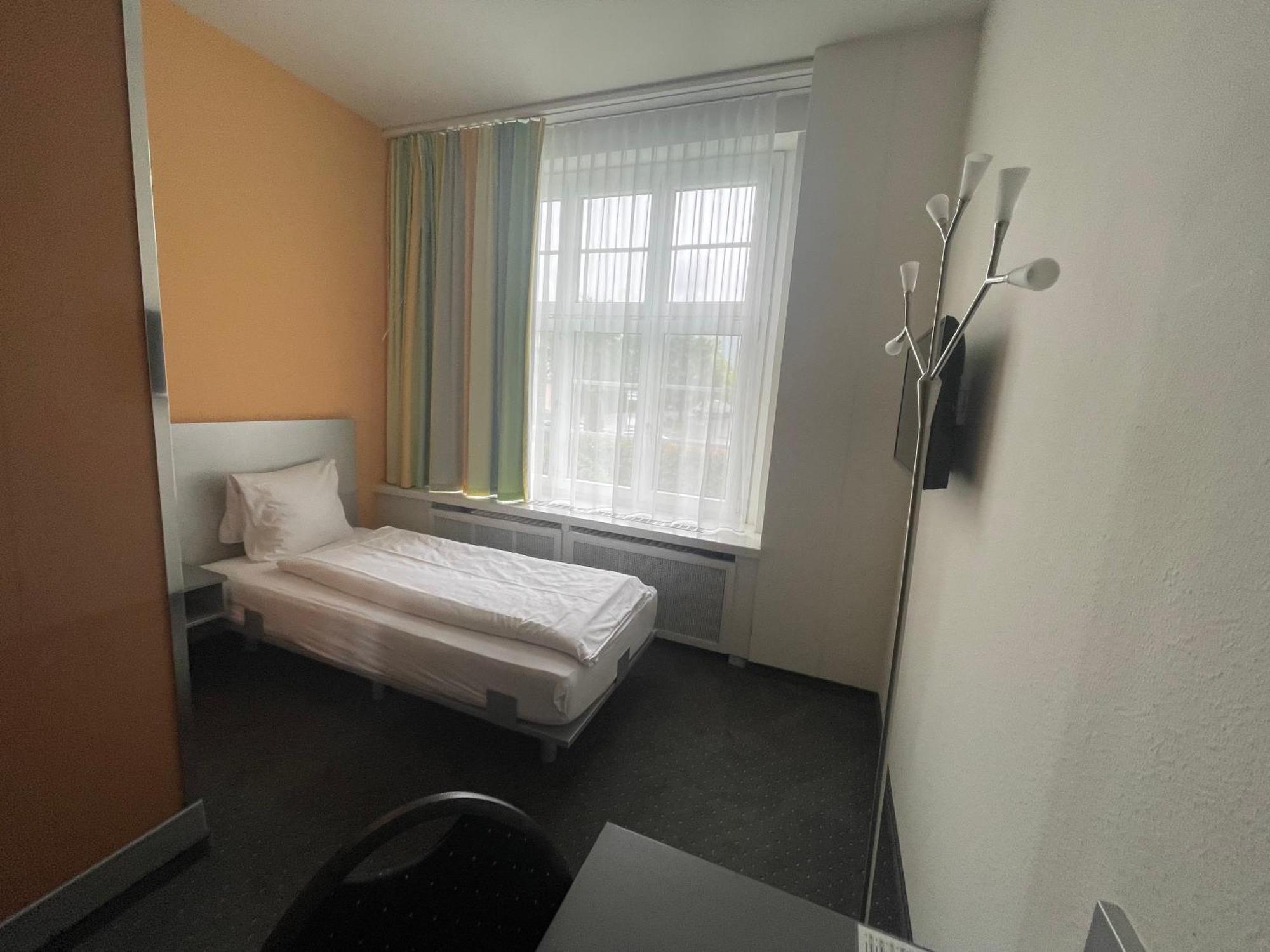 Hotel & Gasthaus Die Perle Perlen Ngoại thất bức ảnh