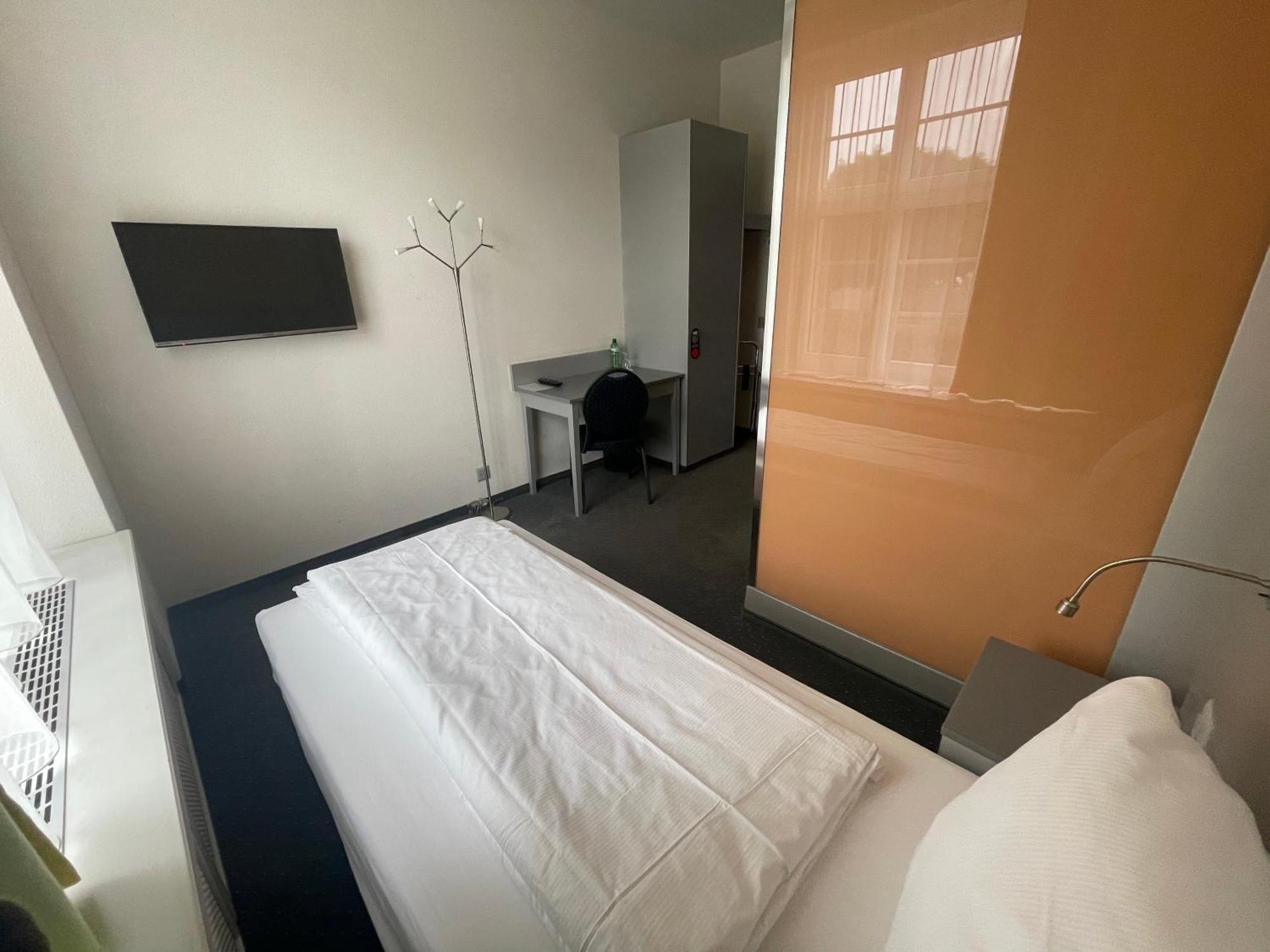 Hotel & Gasthaus Die Perle Perlen Ngoại thất bức ảnh